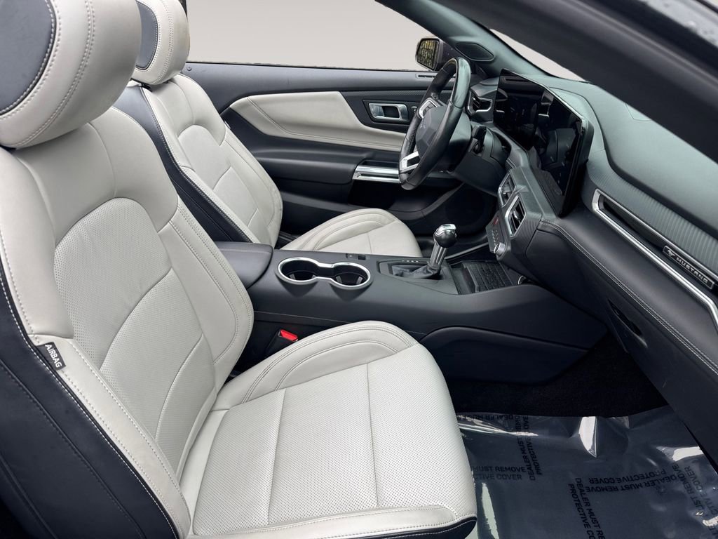 Used 2024 Ford Mustang Premium image 15