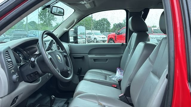 Used 2011 Chevrolet Silverado 3500 W/T w/ Snow Plow Prep Package AWD/4WD image 18