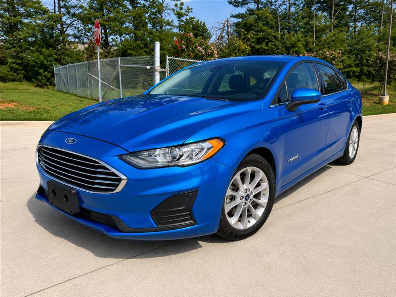 Used 2019 Ford Fusion SE FWD image 3
