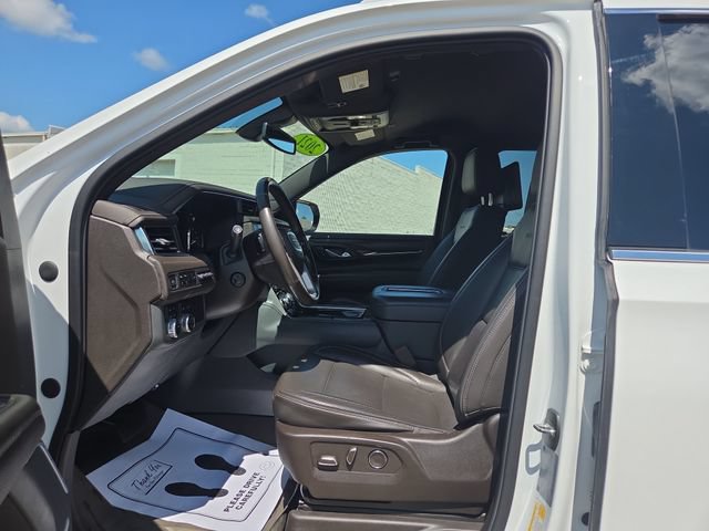 Used 2021 GMC Yukon XL Denali AWD/4WD image 9