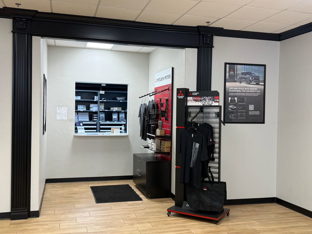 New 2026 Mitsubishi Outlander Ralliart image 25