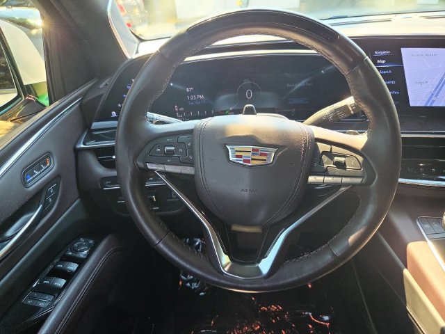 Certified 2024 Cadillac Escalade Premium Luxury Platinum AWD/4WD image 11