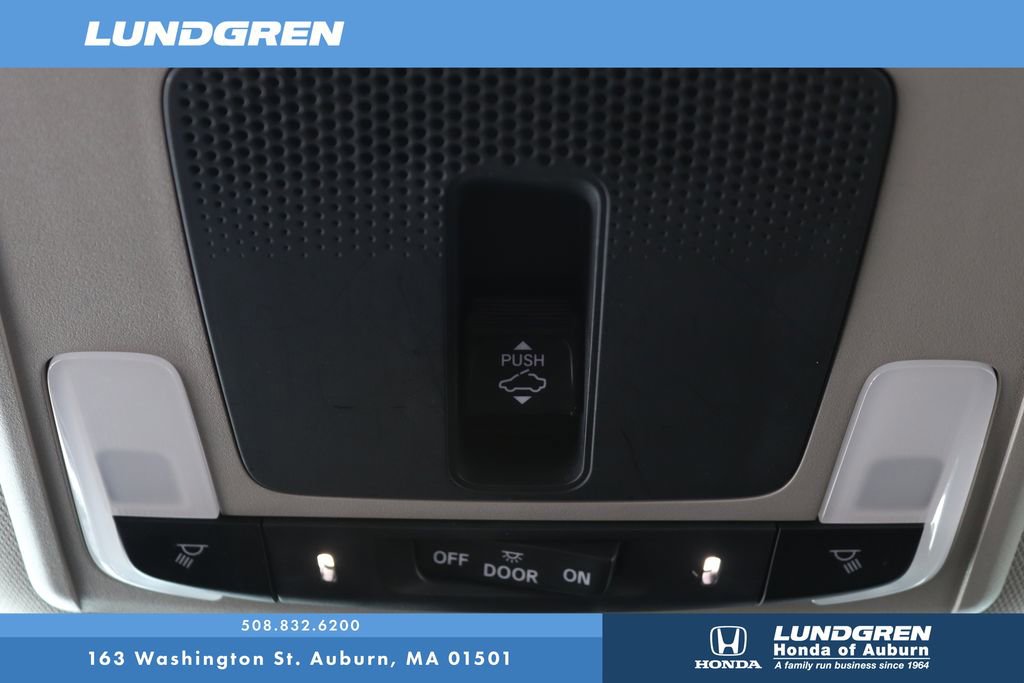 Used 2023 Honda Civic Touring image 31