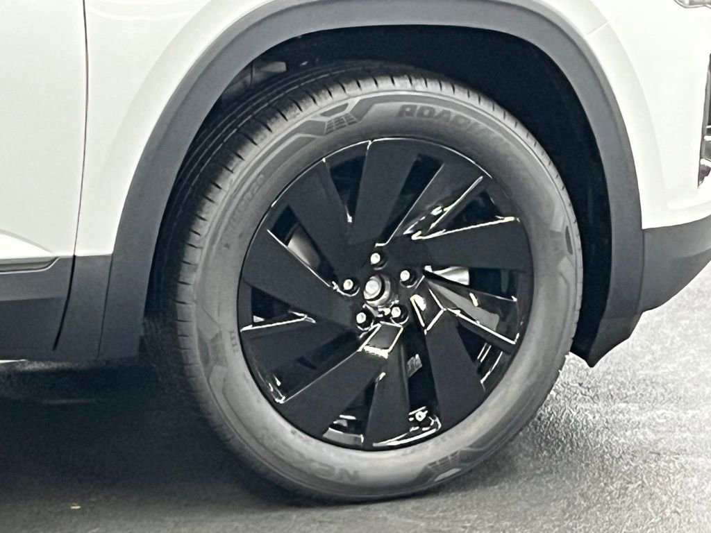 New 2026 Volkswagen Atlas Cross Sport SE AWD/4WD image 42