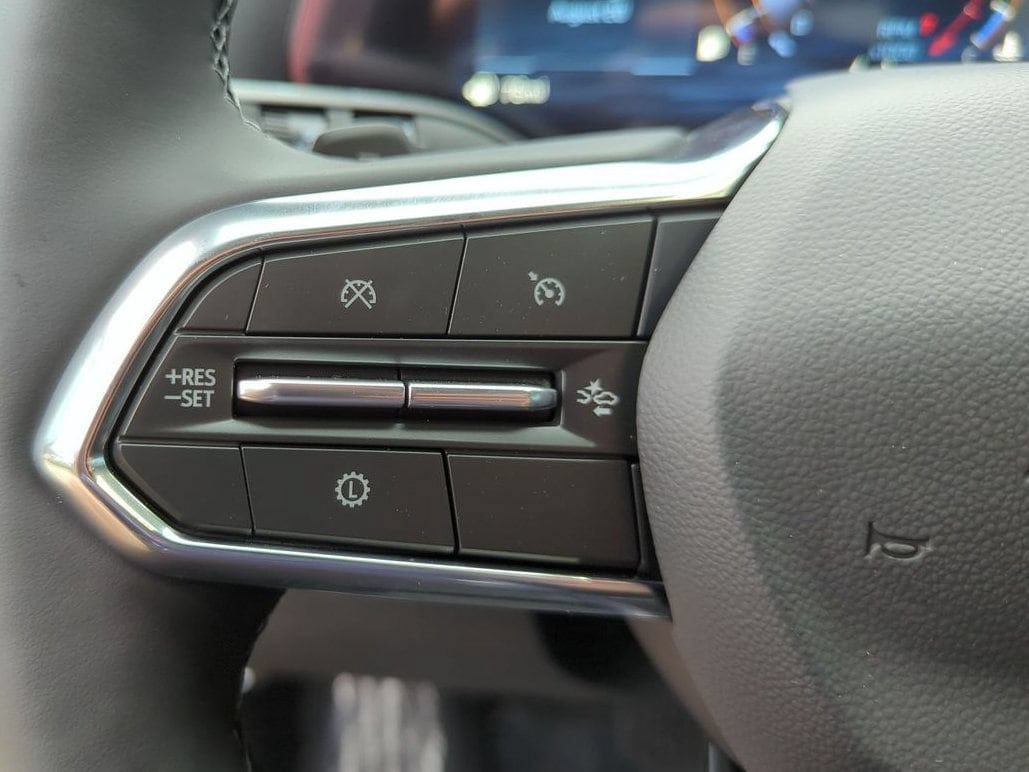 New 2027 Chevrolet Equinox LT FWD image 10