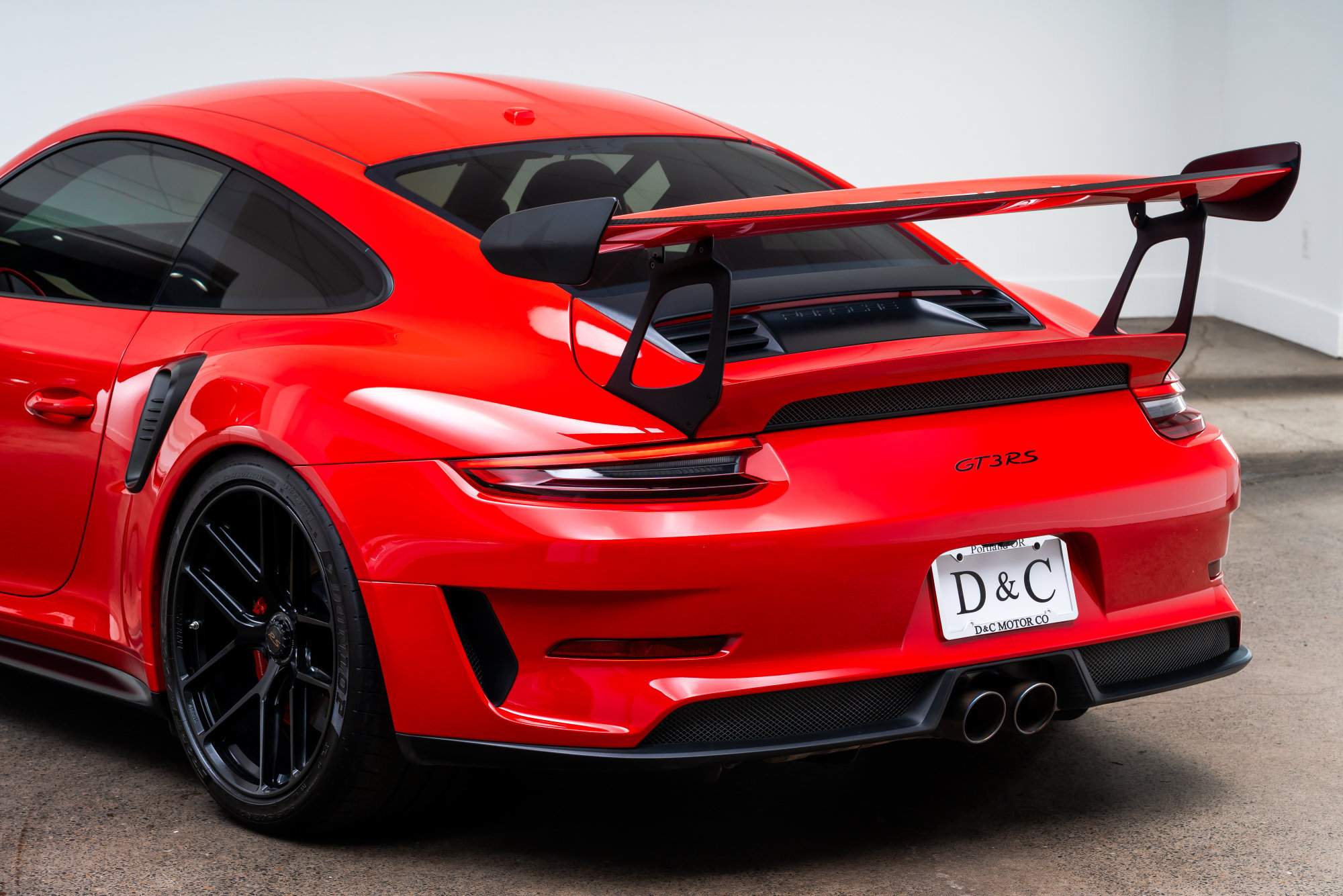 Used 2019 Porsche 911 GT3 RS RWD image 13
