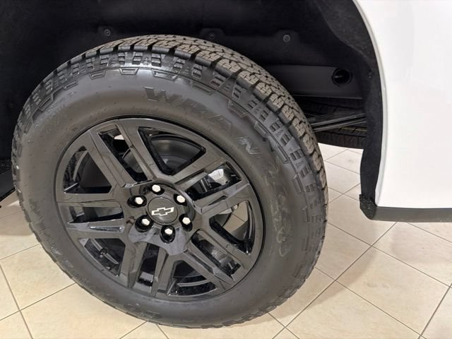 New 2026 Chevrolet Silverado 1500 Custom AWD/4WD image 28