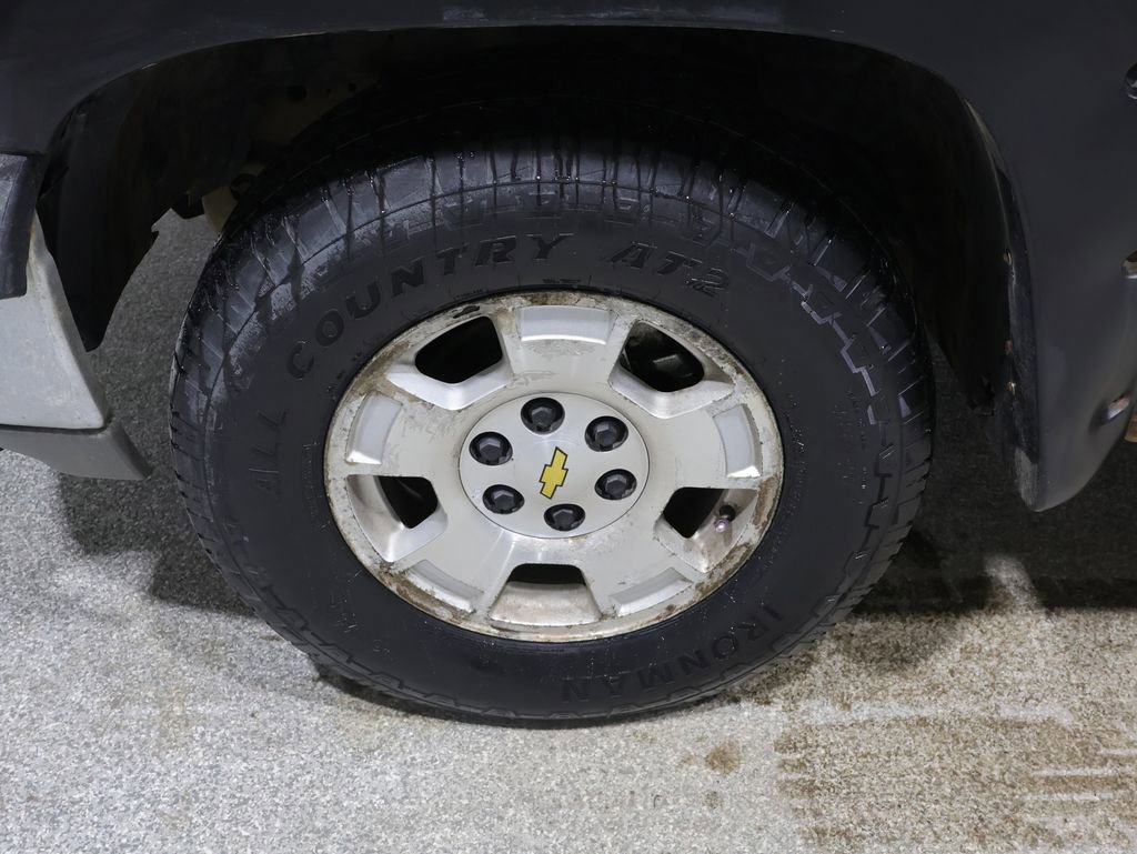 Used 2002 Chevrolet Silverado 1500 LT AWD/4WD image 17