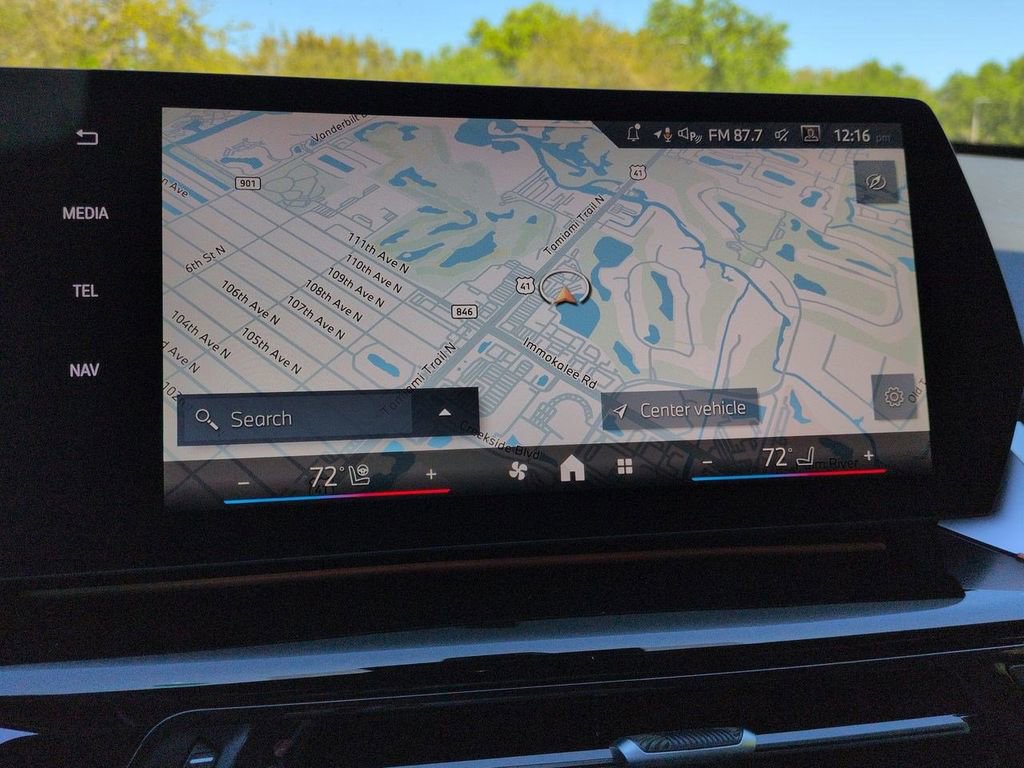 New 2026 BMW X1 xDrive28i w/ M Sport Package AWD/4WD image 21