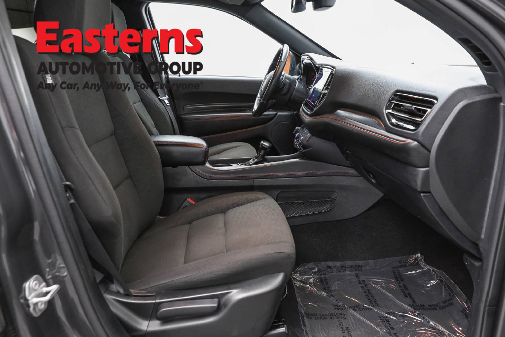 Used 2025 Dodge Durango GT RWD image 25