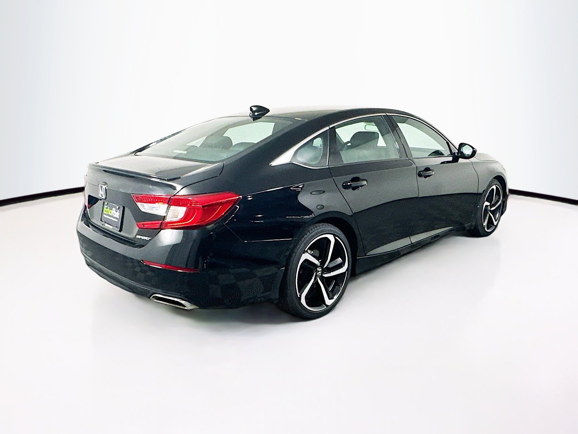 Used 2022 Honda Accord Sport image 9