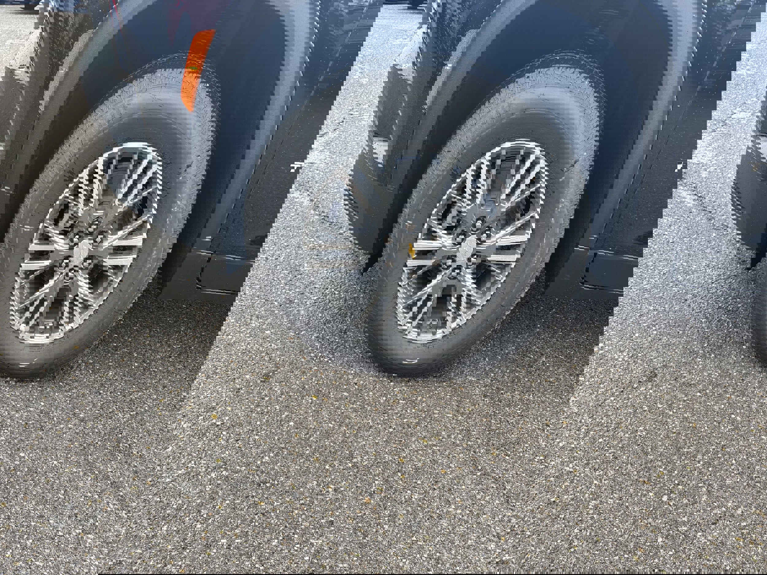 New 2026 Chevrolet Traverse LT image 11