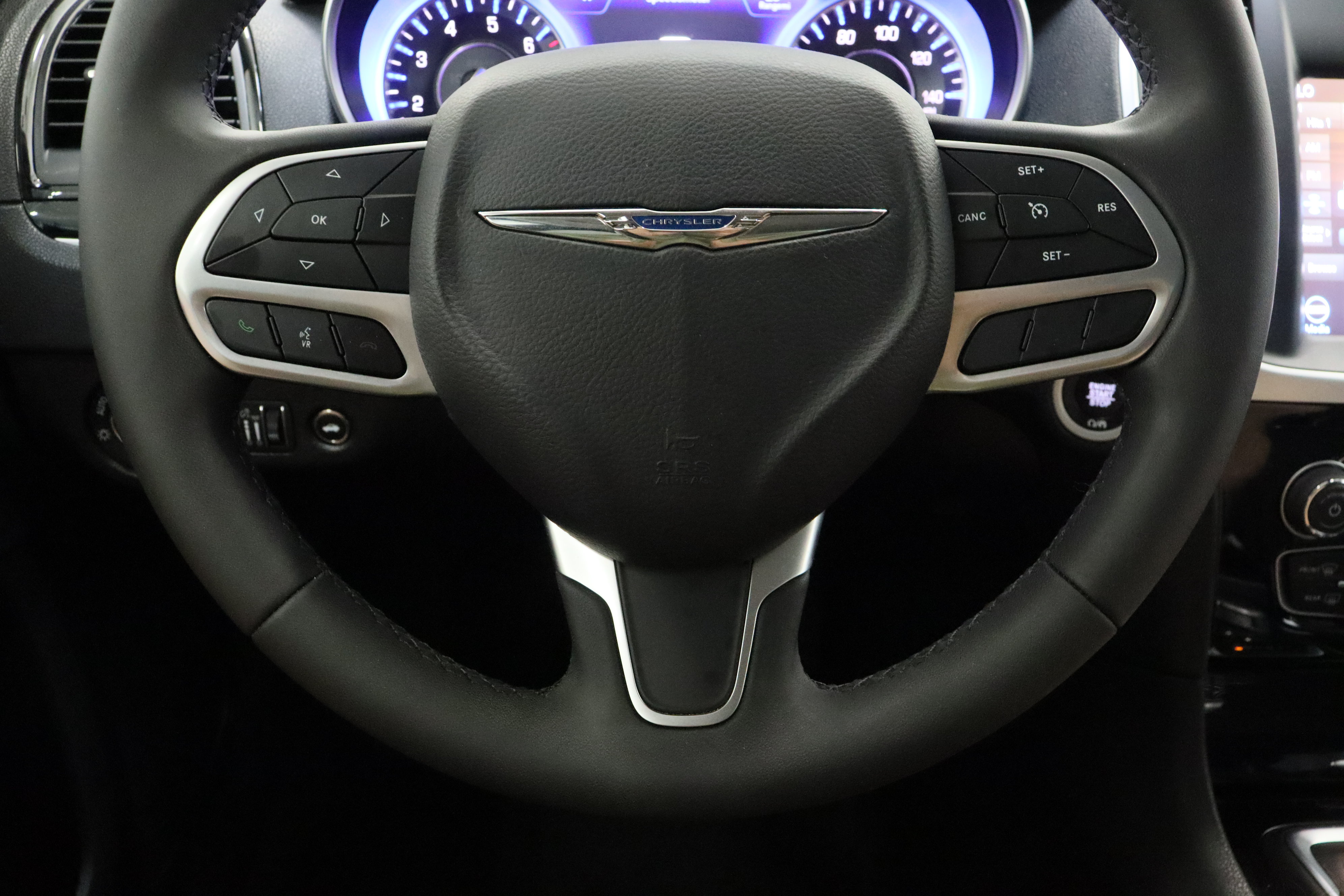 Used 2023 Chrysler 300 Touring w/ Sport Appearance Package RWD image 24