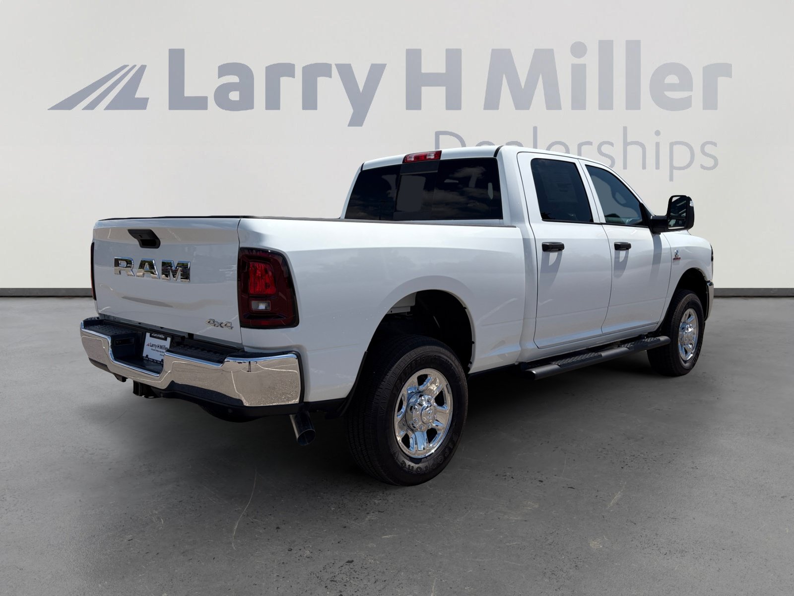 New 2026 RAM 2500 Tradesman AWD/4WD image 6