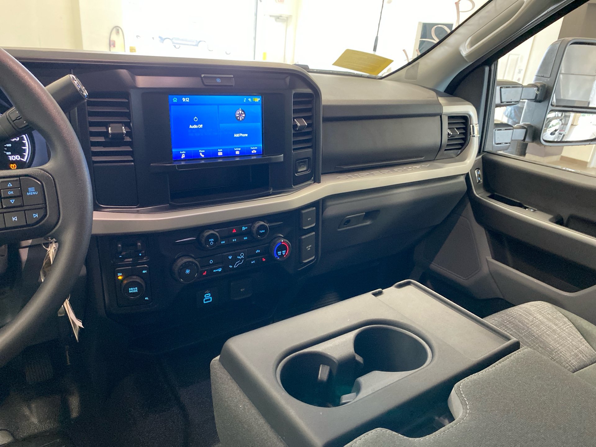 New 2026 Ford F550 4x4 Supercab Super Duty w/ XLT Value Package image 17