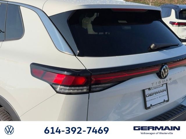 New 2026 Volkswagen Tiguan SE image 14