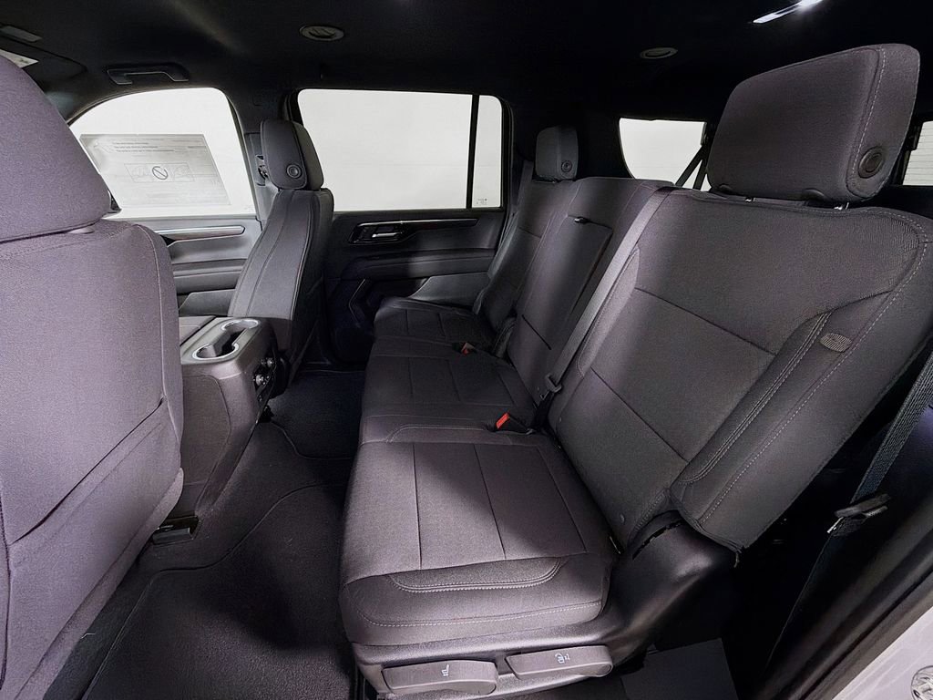 New 2026 Chevrolet Suburban LS w/ Max Trailering Package AWD/4WD image 17