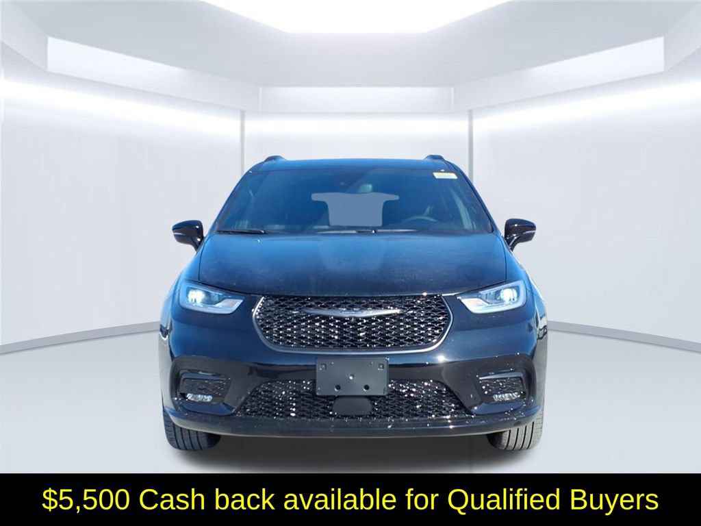 New 2026 Chrysler Pacifica Select w/ S Appearance Package AWD/4WD image 9