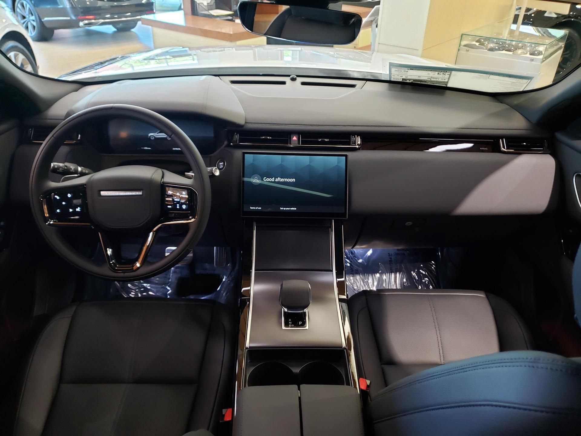 New 2026 Land Rover Range Rover Velar Dynamic SE AWD/4WD image 10