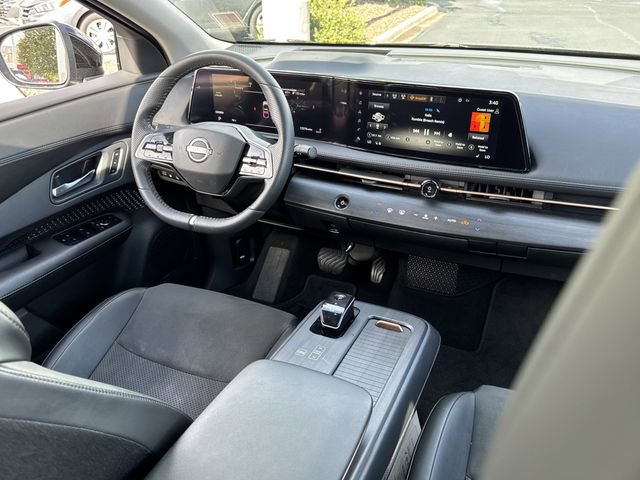 Certified 2024 Nissan Ariya FWD image 23