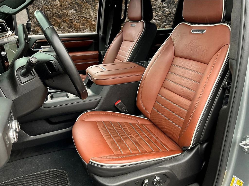 Used 2024 GMC Sierra 2500 Denali Ultimate image 22