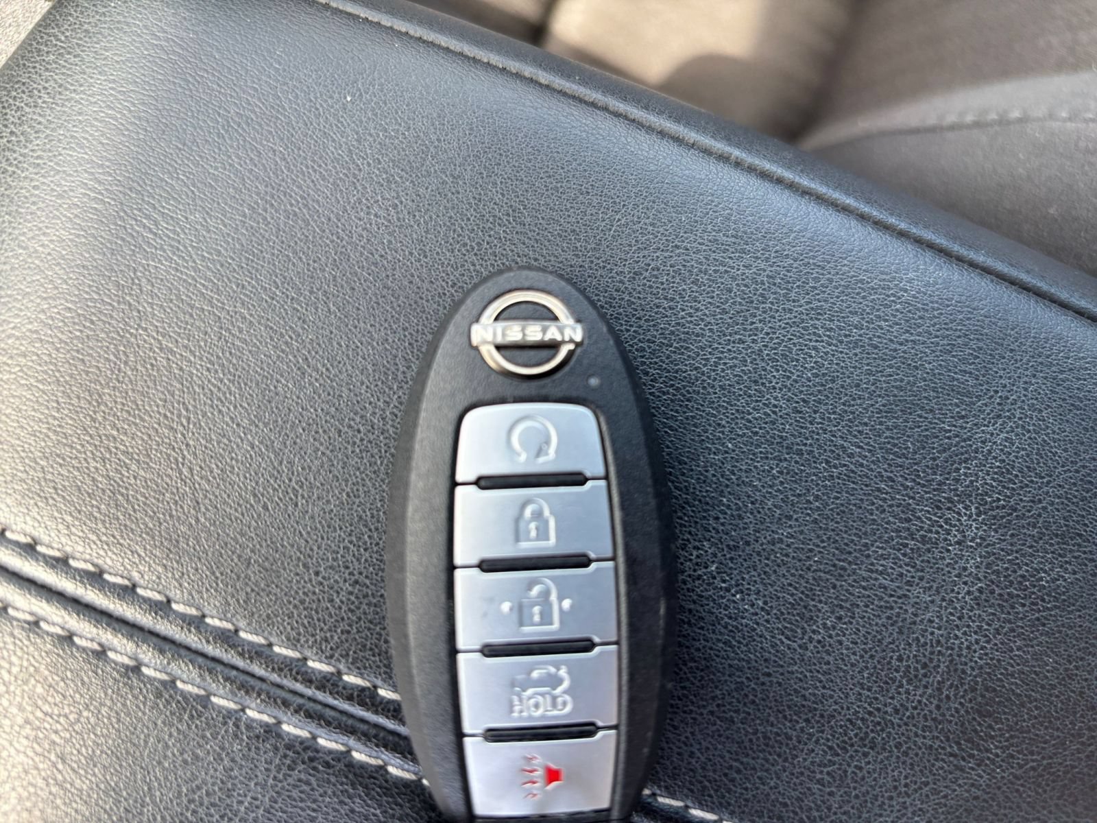Used 2025 Nissan Altima 2.5 SV FWD image 24