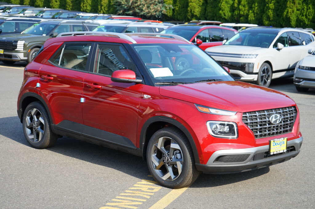 New 2025 Hyundai Venue Limited FWD image 4