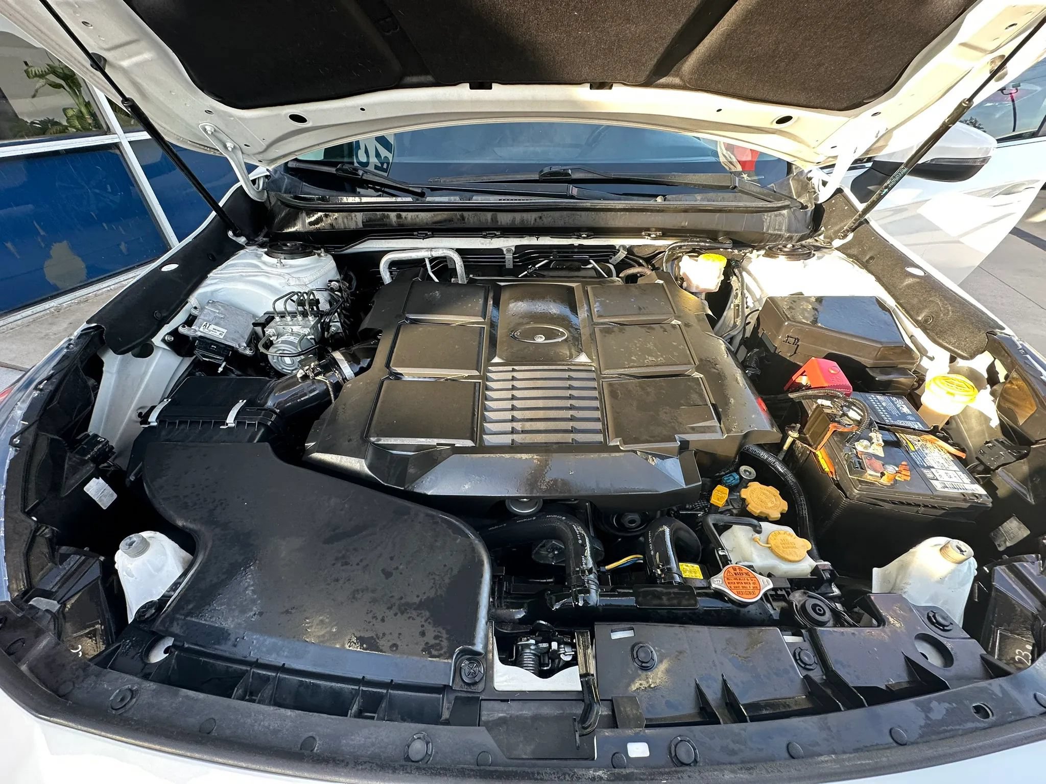 Used 2018 Subaru Outback 3.6R Limited AWD/4WD image 39