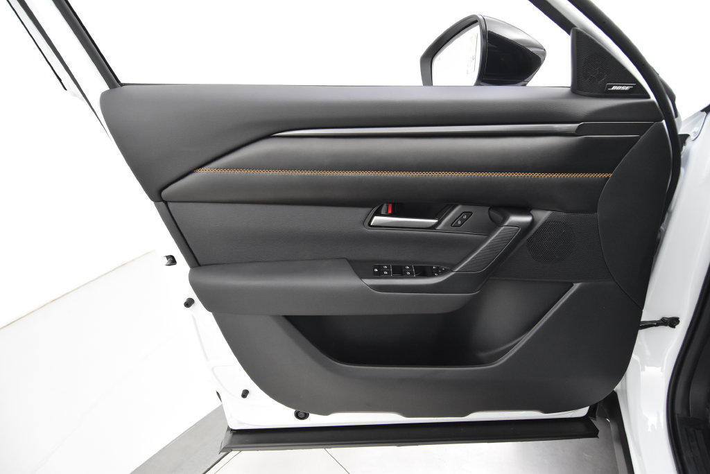 New 2026 MAZDA CX-50 AWD 2.5 Hybrid w/ Premium Pkg image 32