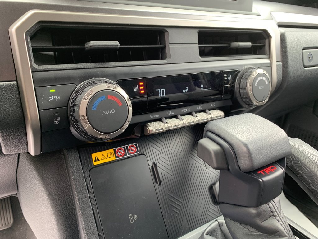 Used 2025 Toyota 4Runner TRD Off-Road AWD/4WD image 23