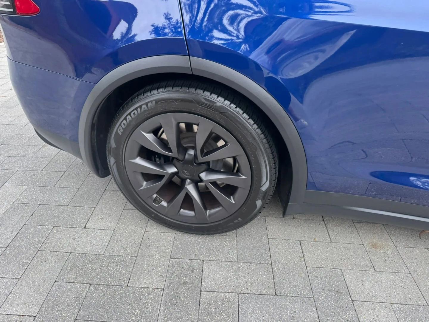 Used 2021 Tesla Model X Long Range image 37