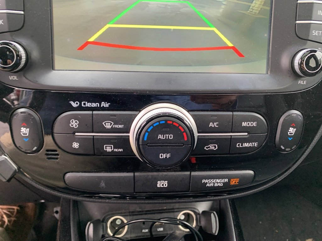 Used 2015 Kia Soul + w/ Primo Package image 27