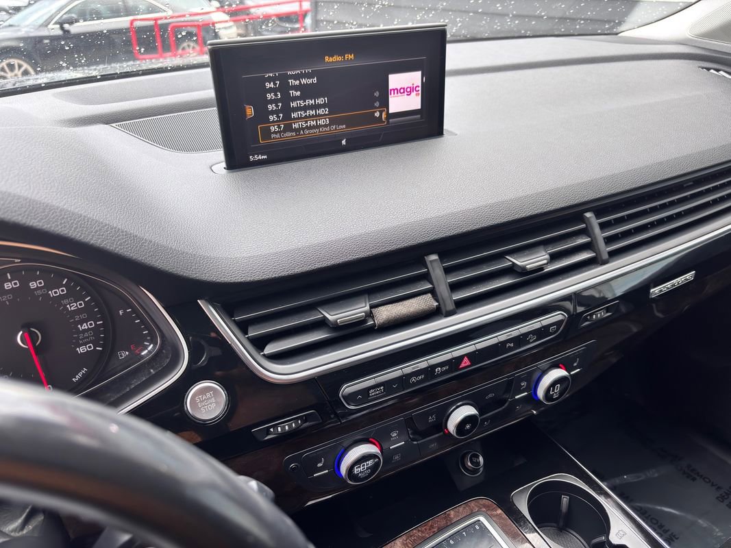Used 2018 Audi Q7 3.0T Premium Plus image 27