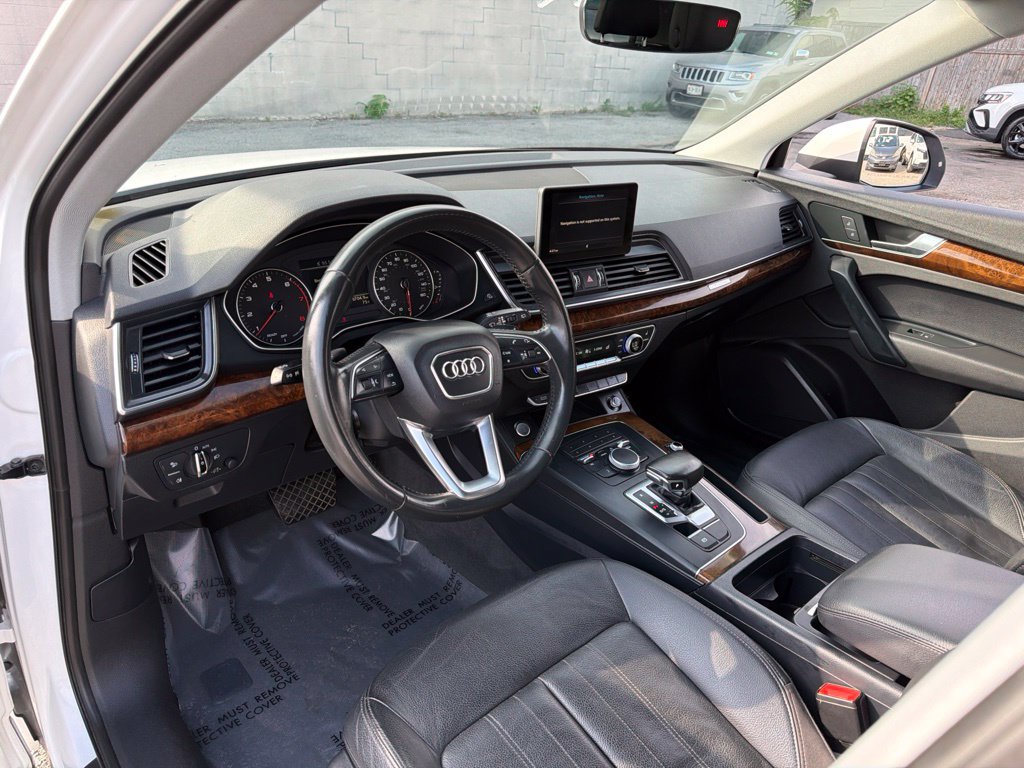 Used 2018 Audi Q5 2.0T Premium AWD/4WD image 29