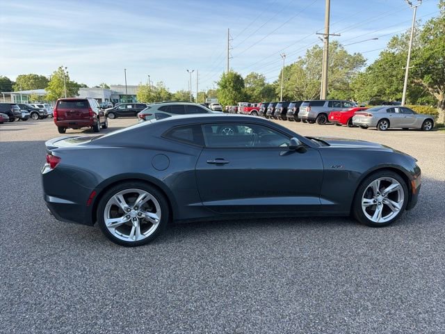 Used 2020 Chevrolet Camaro LT RWD image 4