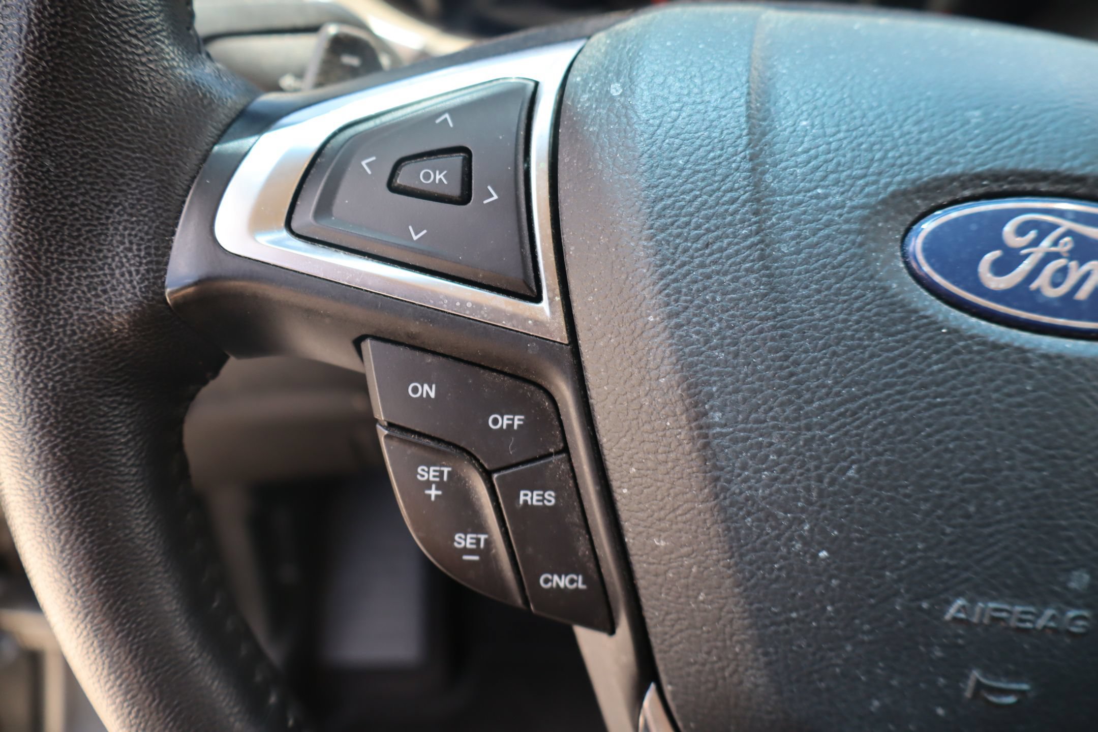 Used 2018 Ford Edge SEL w/ Equipment Group 201A FWD image 14