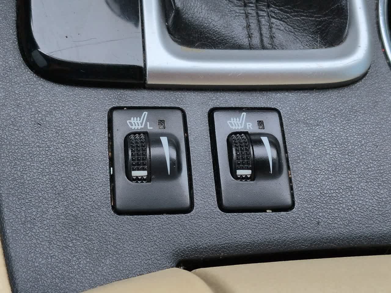 Used 2015 Toyota Highlander XLE FWD image 24
