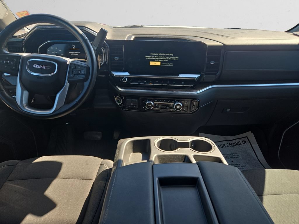 Used 2024 GMC Sierra 1500 SLE w/ Preferred Package AWD/4WD image 11