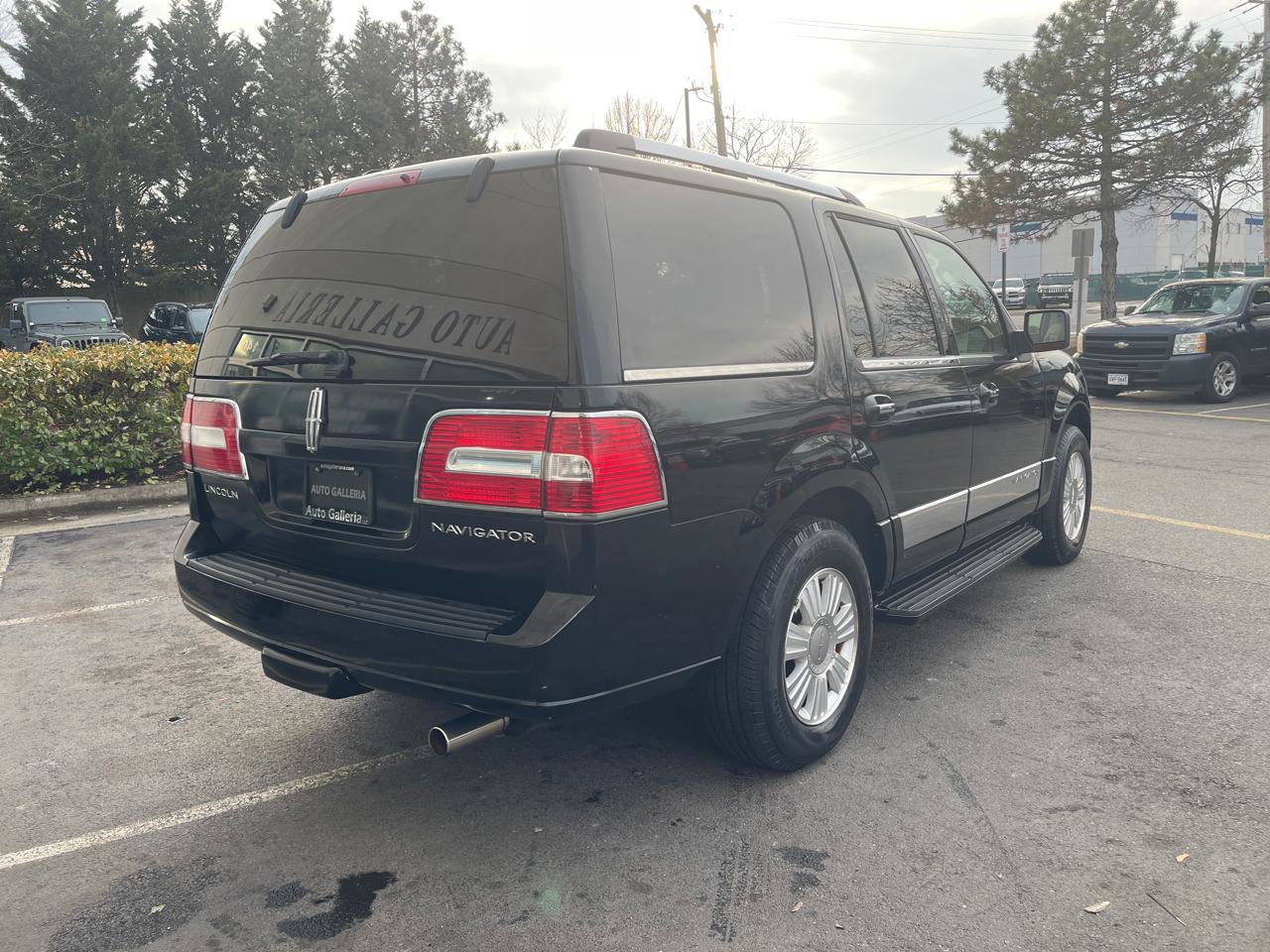 Used 2008 Lincoln Navigator 4WD image 8