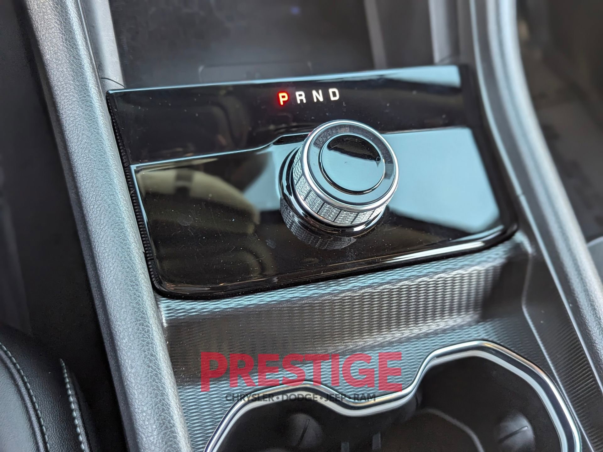 Used 2024 Jeep Grand Cherokee L Altitude image 27