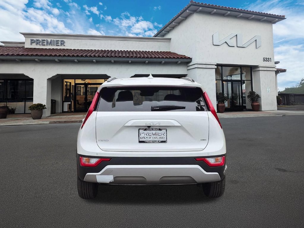 New 2026 Kia Niro EX FWD image 7