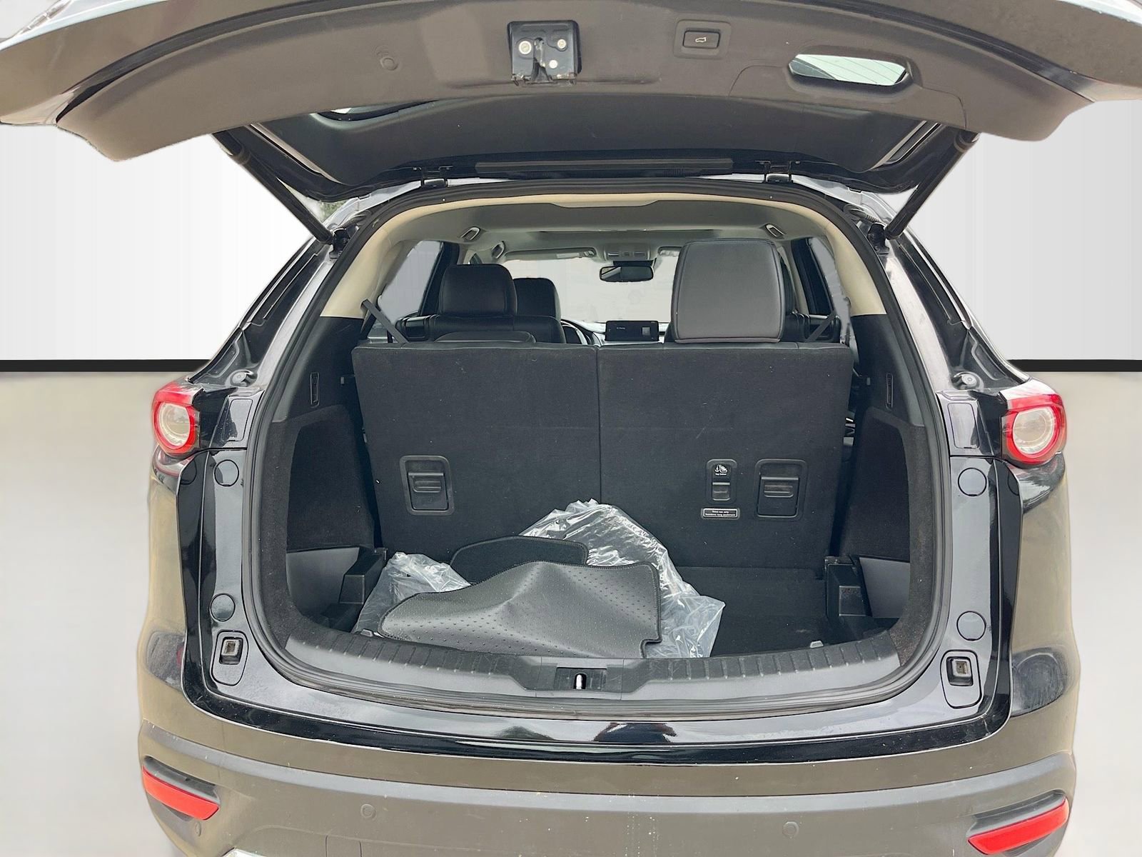 Used 2021 MAZDA CX-9 Touring w/ Touring Premium Package image 25