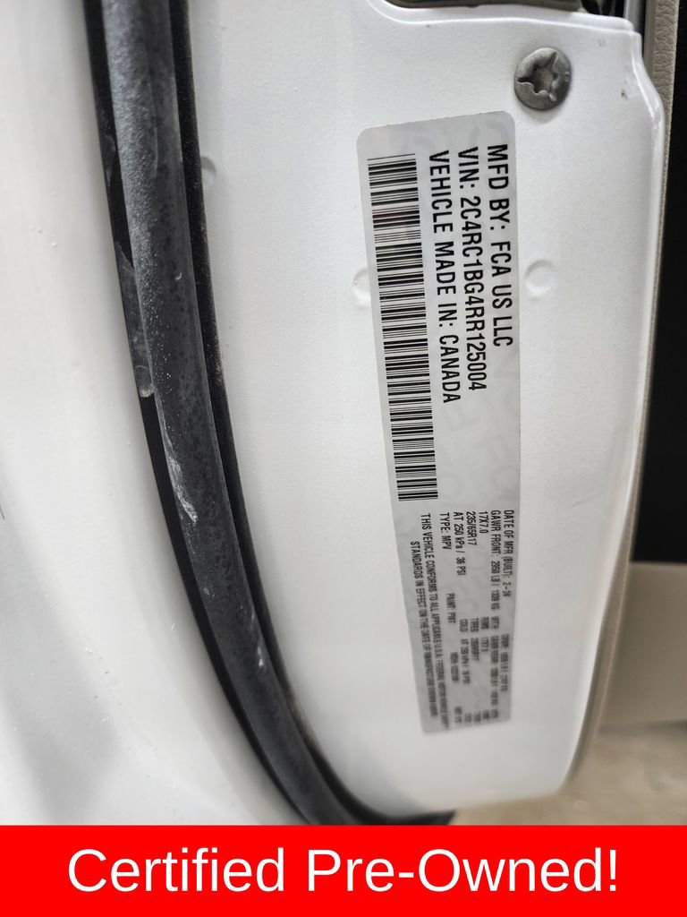 Used 2024 Chrysler Pacifica Touring-L image 40