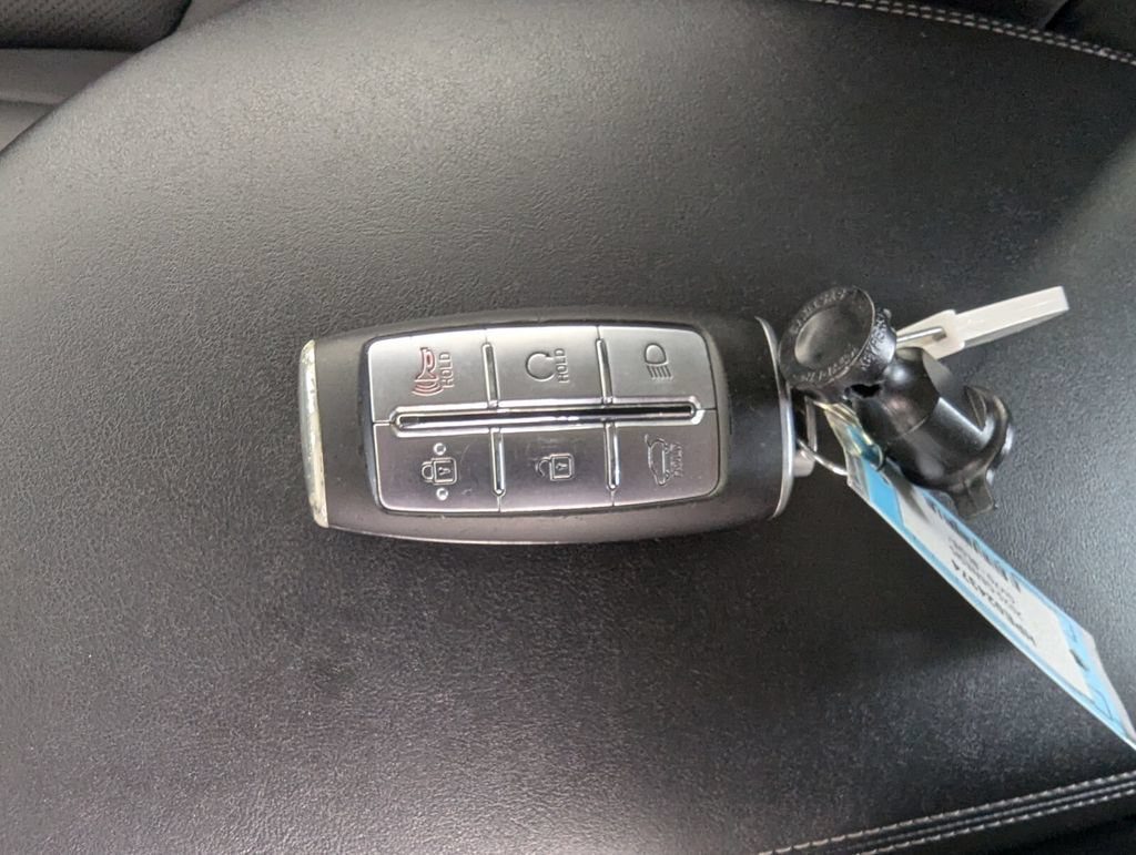 Used 2025 Genesis GV70 2.5T AWD/4WD image 28
