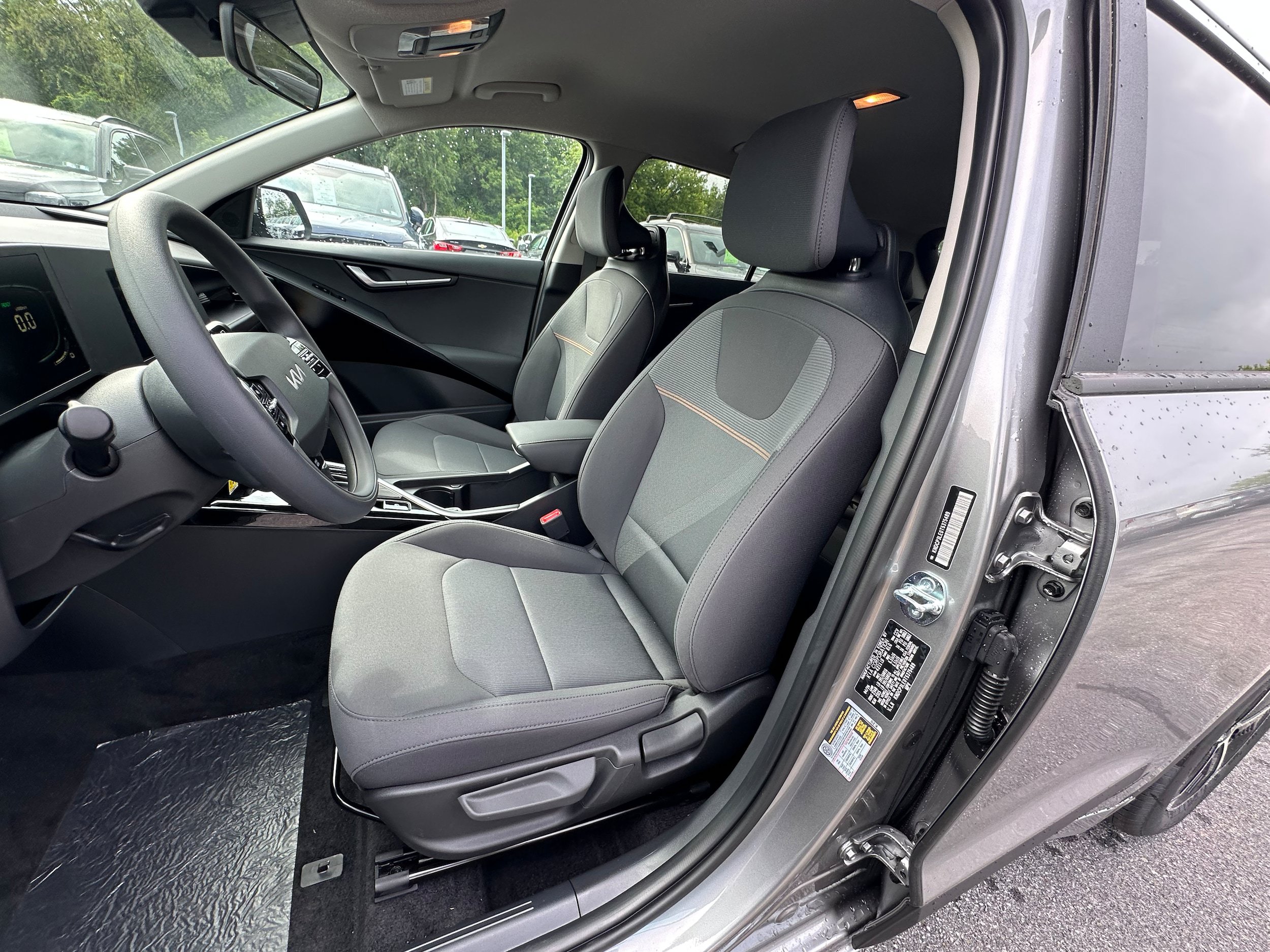 New 2026 Kia Niro LX FWD image 22