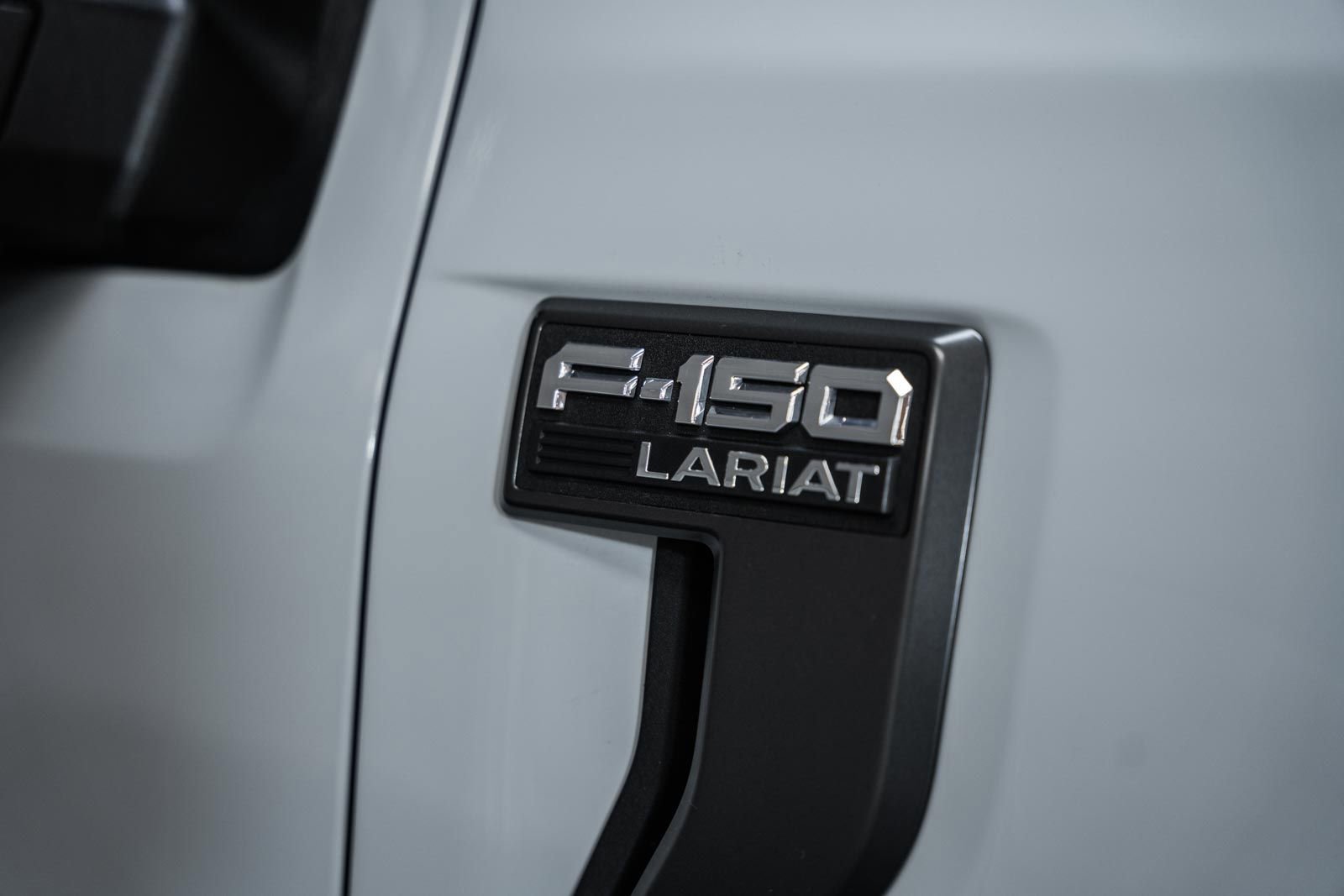 Certified 2023 Ford F150 Lariat w/ Equipment Group 502A High image 13