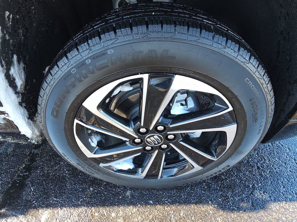 Used 2025 Buick Enclave Sport Touring image 10