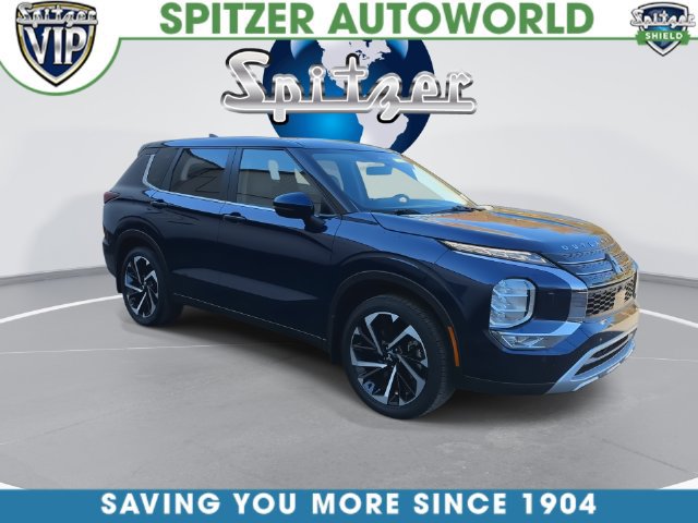 Used 2024 Mitsubishi Outlander SE AWD/4WD image 3