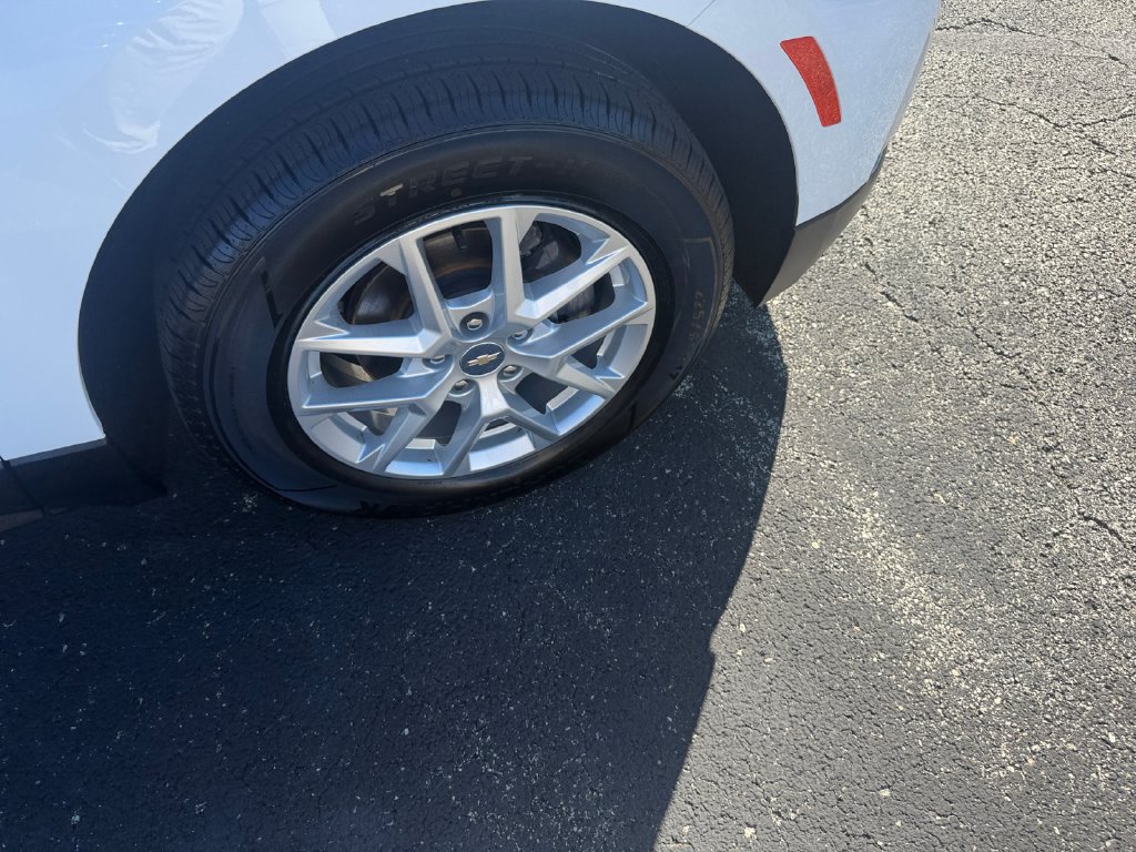 Certified 2023 Chevrolet Equinox LT AWD/4WD image 30