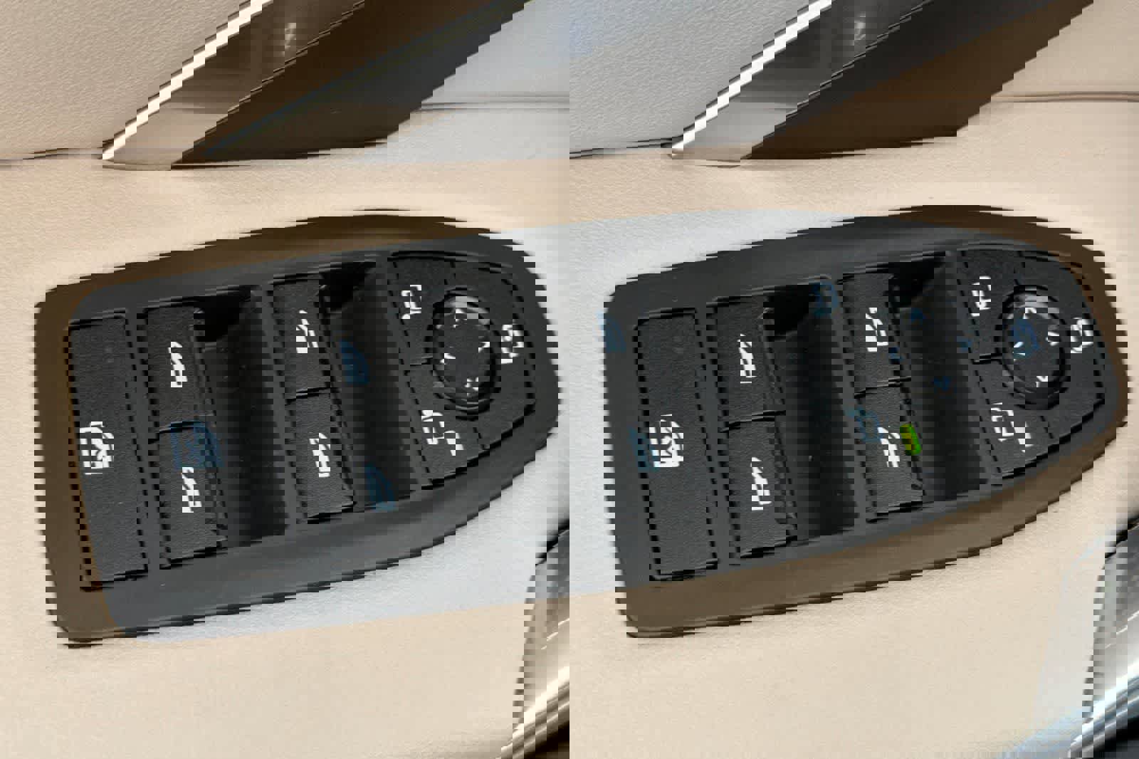 Used 2025 BMW X2 xDrive28i w/ Technology Package image 13